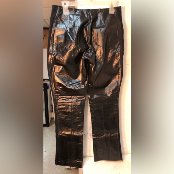 Leather trousers - Picture 8 of 9